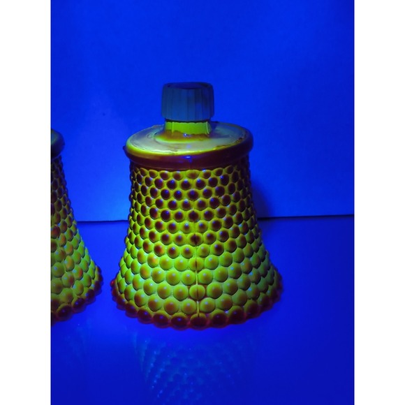 2 Red Glass UV Glow Hobnail Peg Votive Cup Candle Holder Vintage Home Interiors - Picture 13 of 13